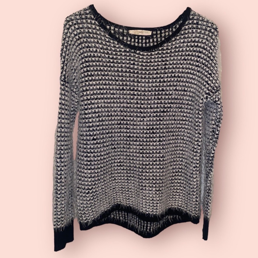 Rewind women’s xs fuzzy sweater